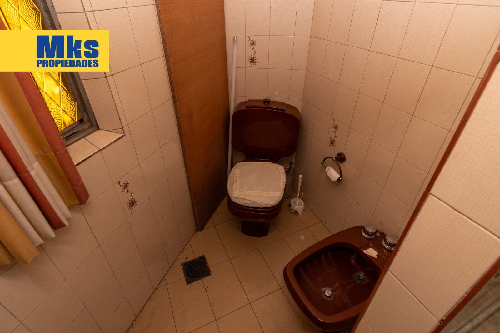 Venta casa en lote propio - dos plantas, terraza y cochera. - 11