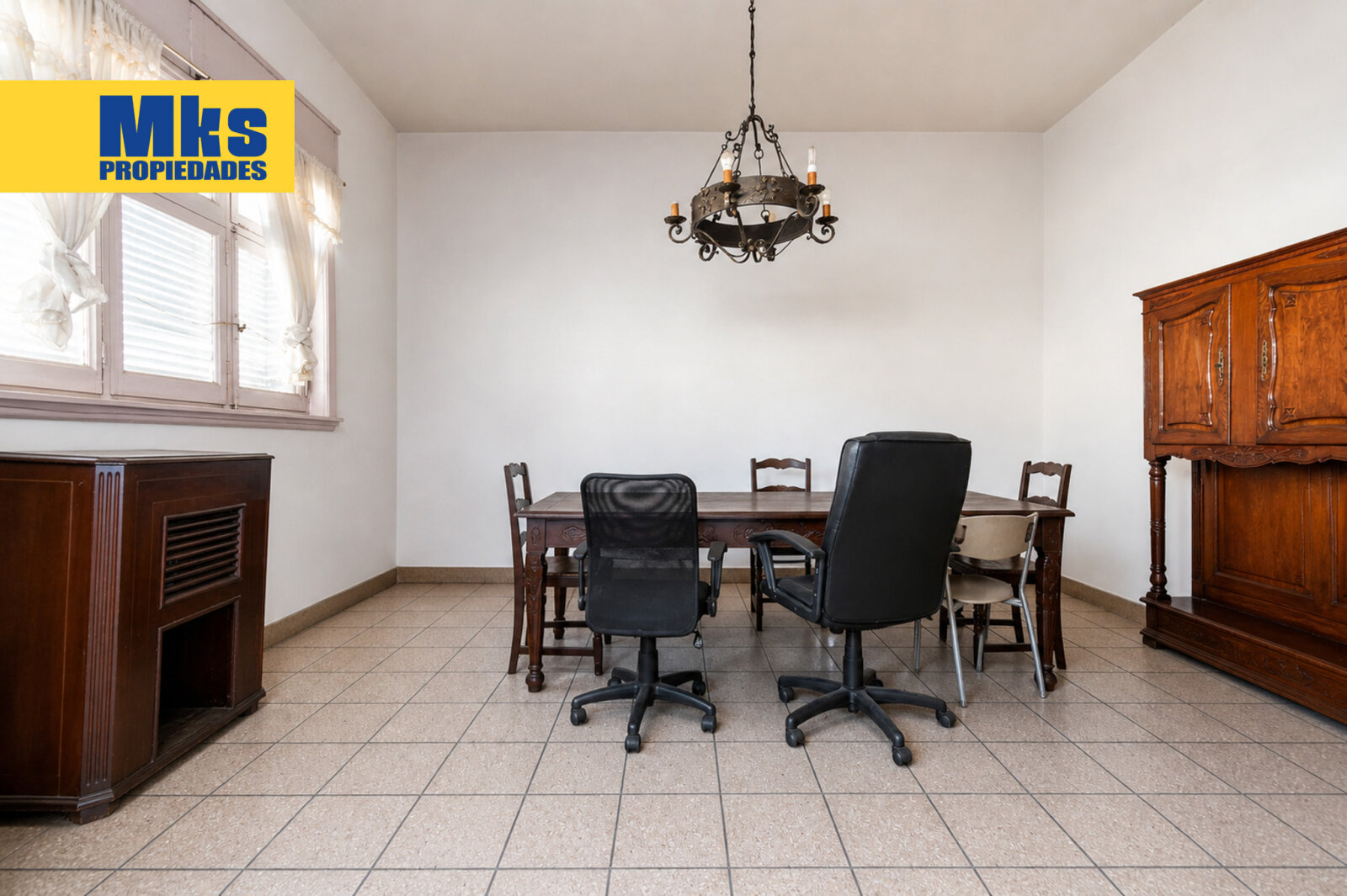 Venta casa en lote propio - dos plantas, terraza y cochera. - 17