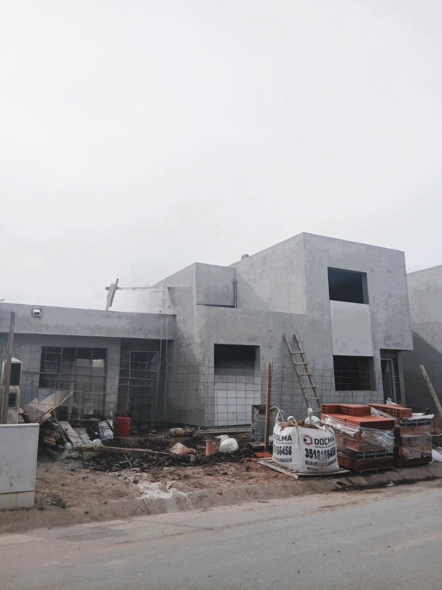 Duplex de 2 dorm en Venta Docta Avenida - Imagen 4