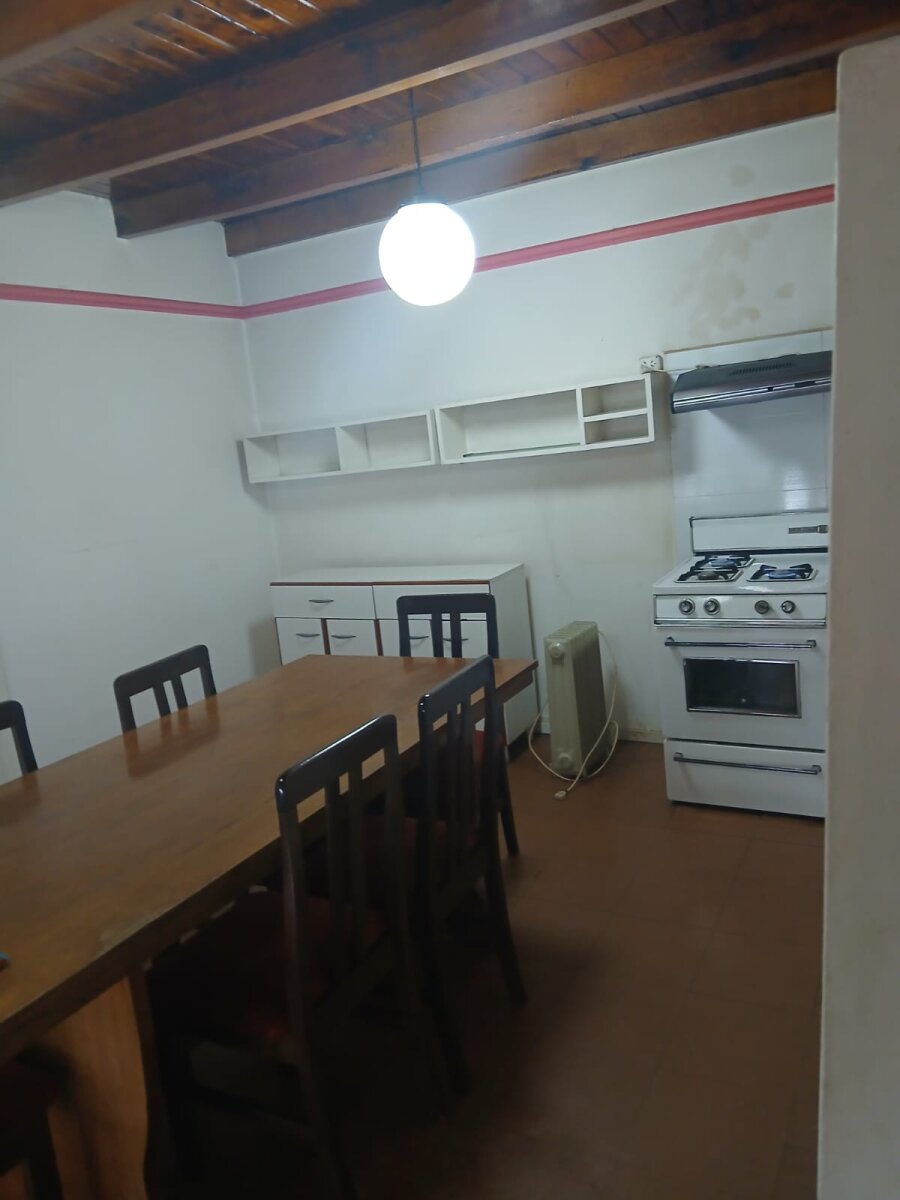 Sólida Casa de 224 m² en Dos Plantas – Estilo Patagónico sobre Ruta 40, El Maitén - 26