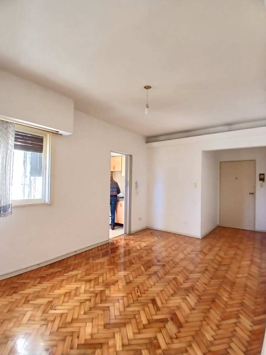 Se vende un agradable departamento de 2 ambientes - Balvanera - 3