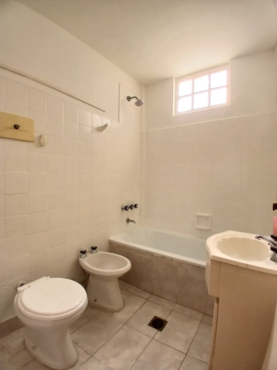 Se vende un agradable departamento de 2 ambientes - Balvanera - 12