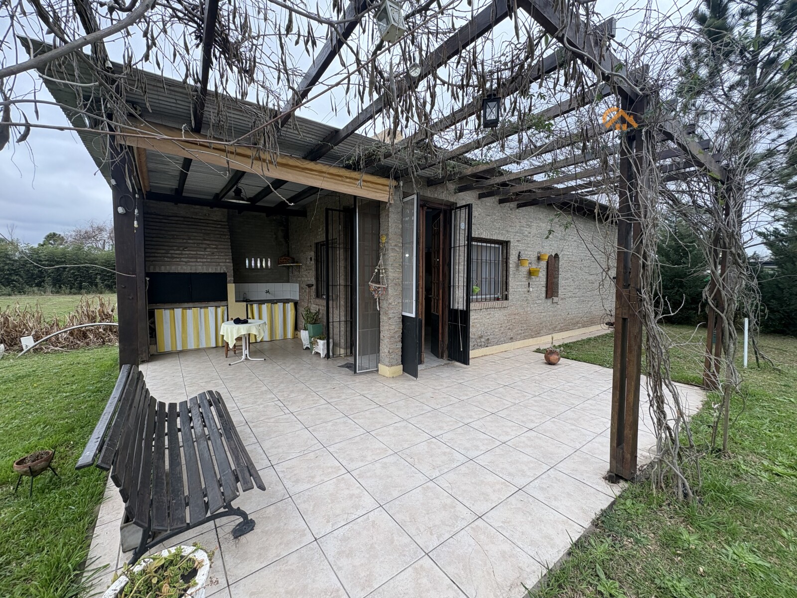 ROLDÁN -PUNTA CHACRA - EN VENTA - 1 DORMÍT. - 10