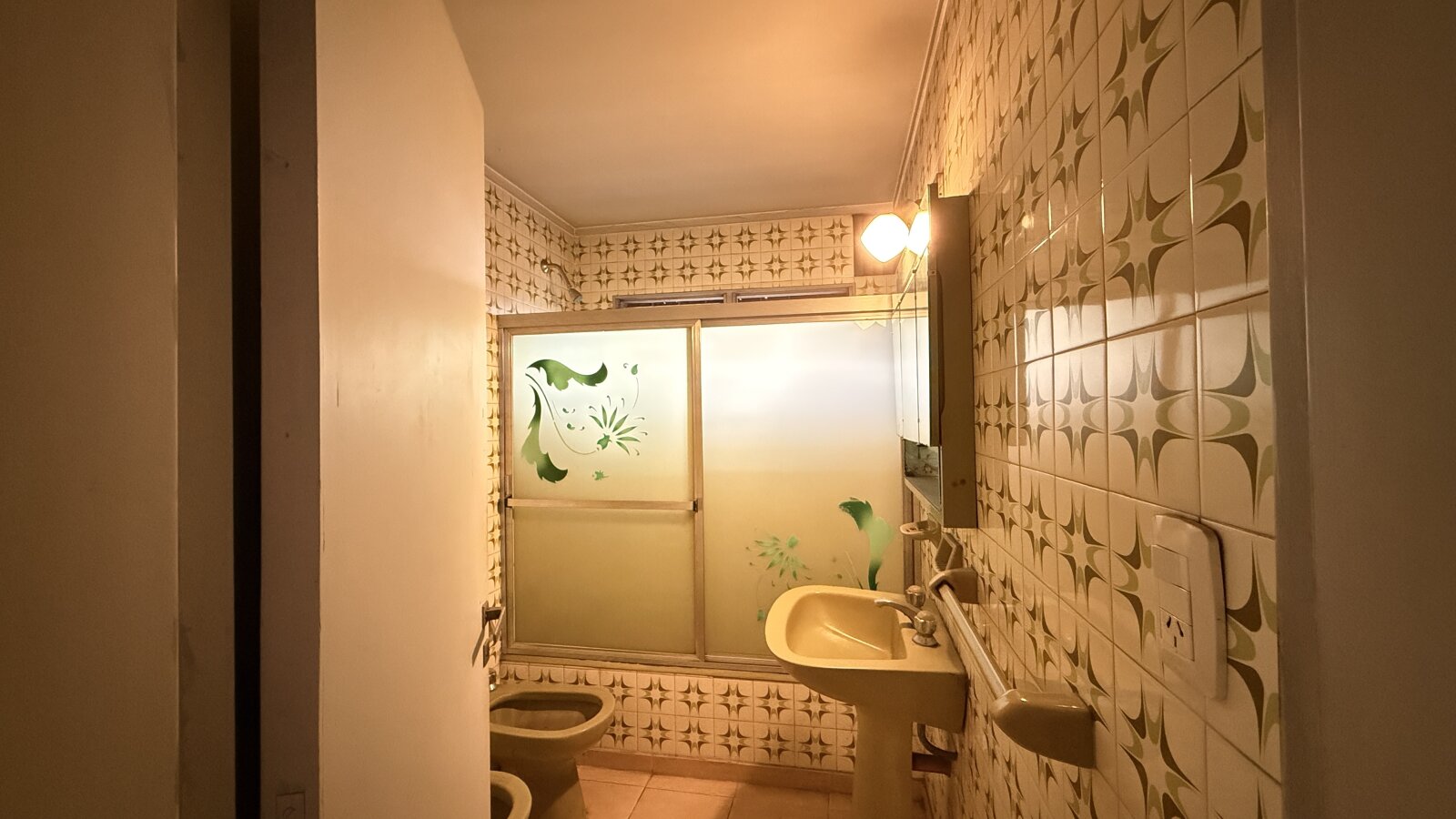 VENTA CASA 3 AMBIENTES A RECICLAR, CON GALPON EN RAMOS MEJIA - 16