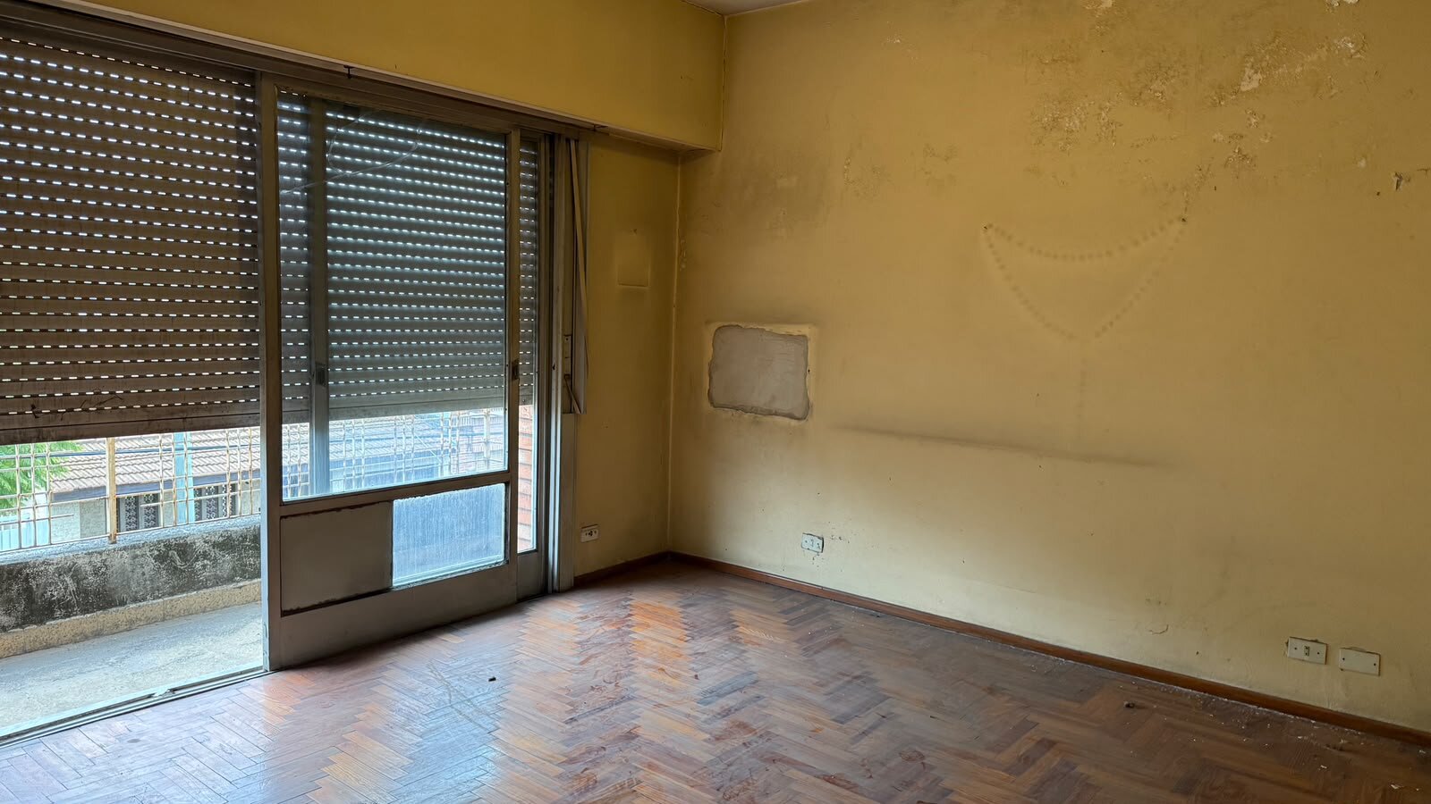VENTA CASA 3 AMBIENTES A RECICLAR, CON GALPON EN RAMOS MEJIA - 12