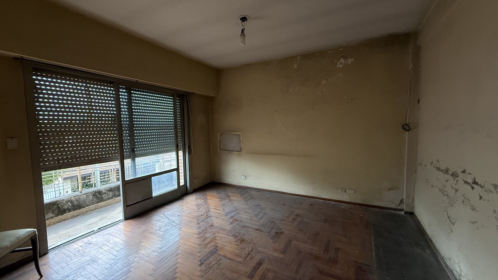 VENTA CASA 3 AMBIENTES A RECICLAR, CON GALPON EN RAMOS MEJIA - 14