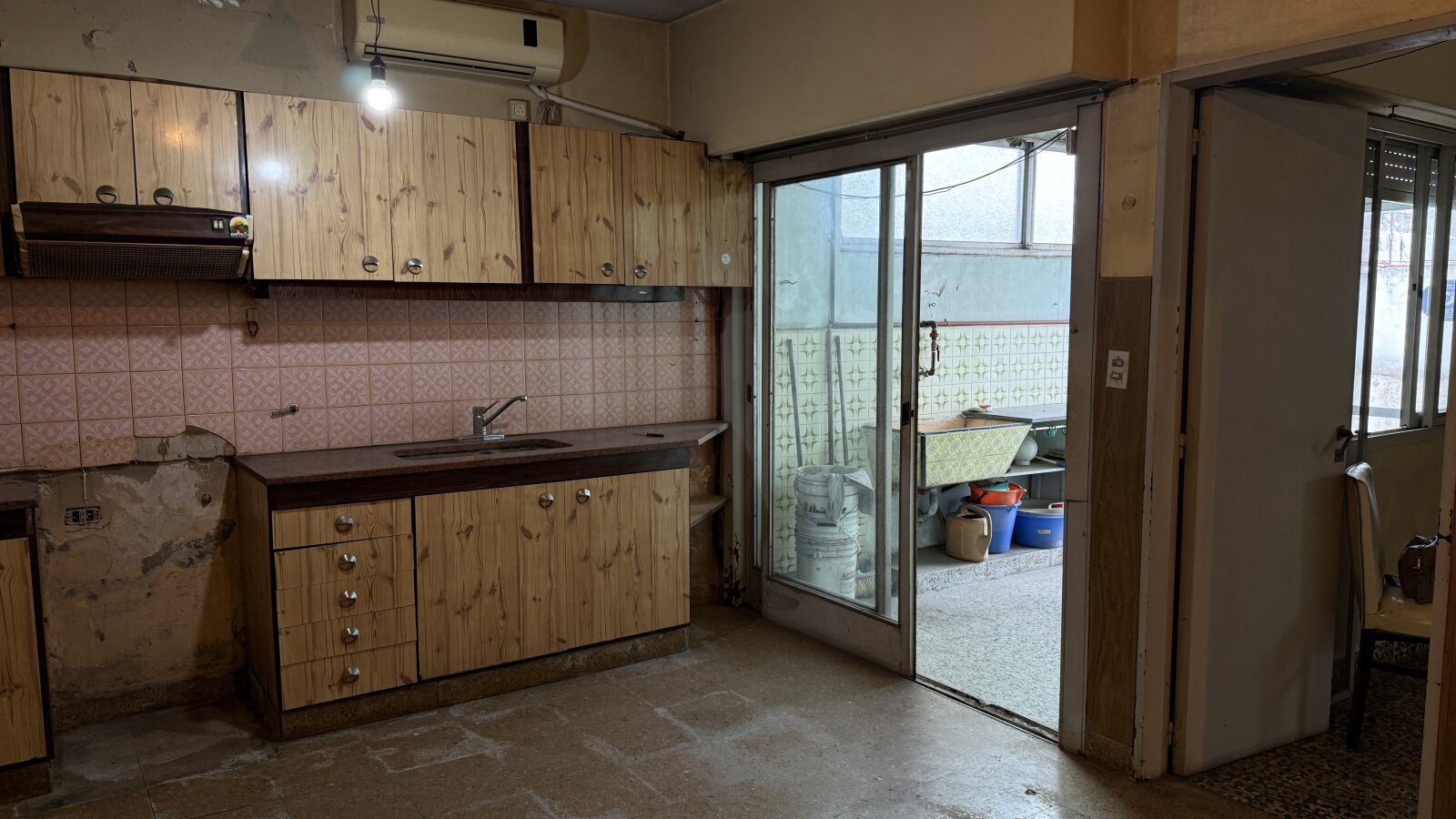VENTA CASA 3 AMBIENTES A RECICLAR, CON GALPON EN RAMOS MEJIA - 6