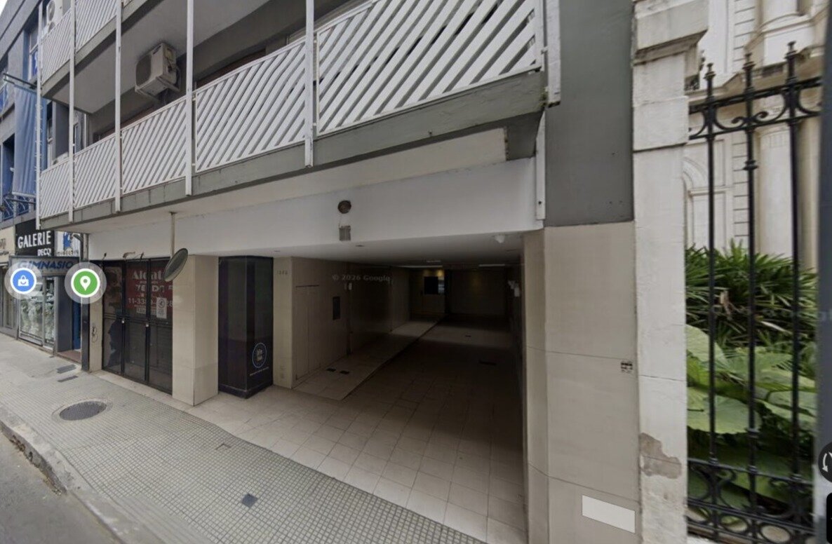 3 AMBIENTES CON COCHERA Y BALCON - RECOLETA - 3