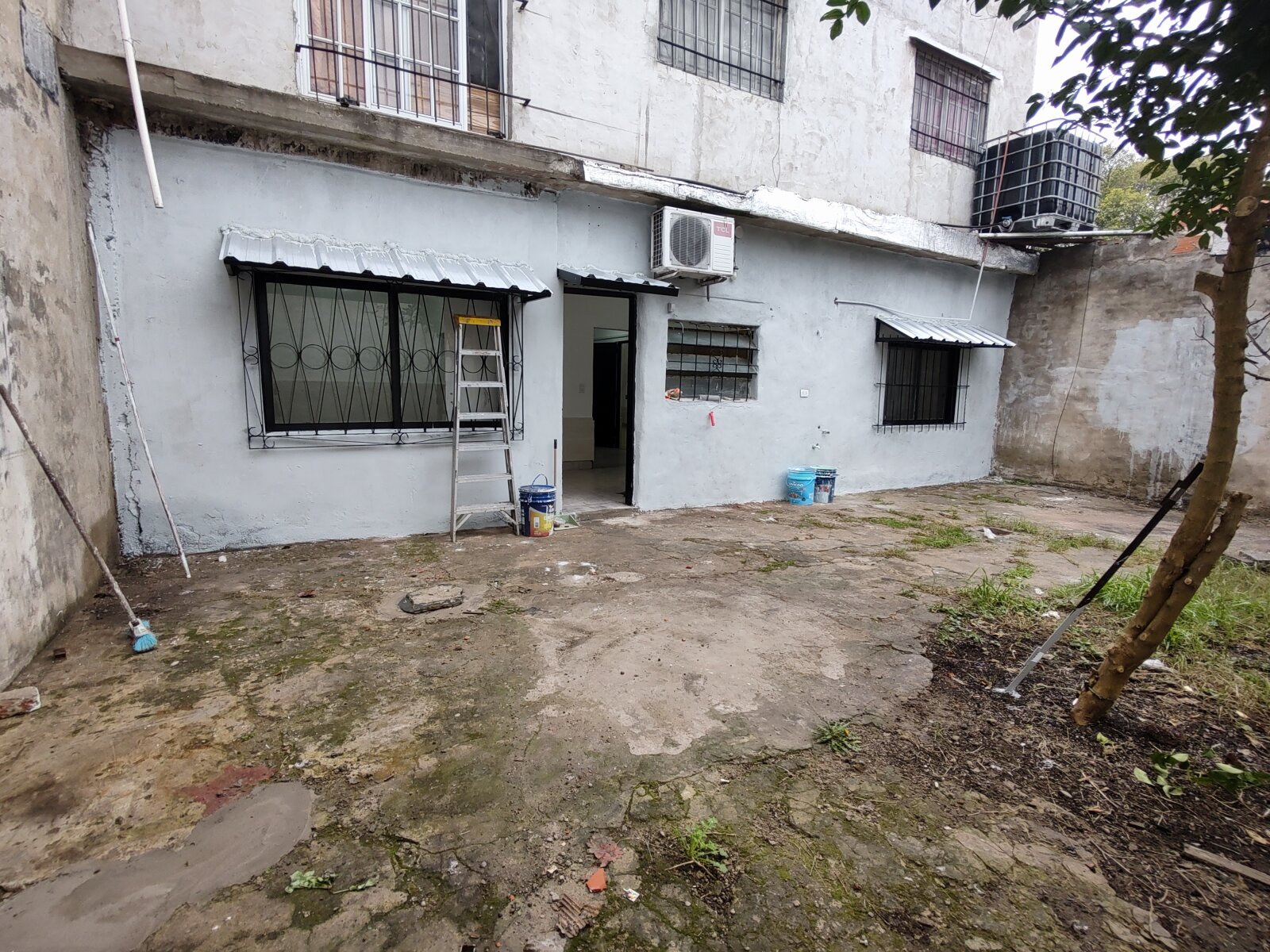 Alquiler PH 3 Amb con patio Villa Luzuriaga - 22