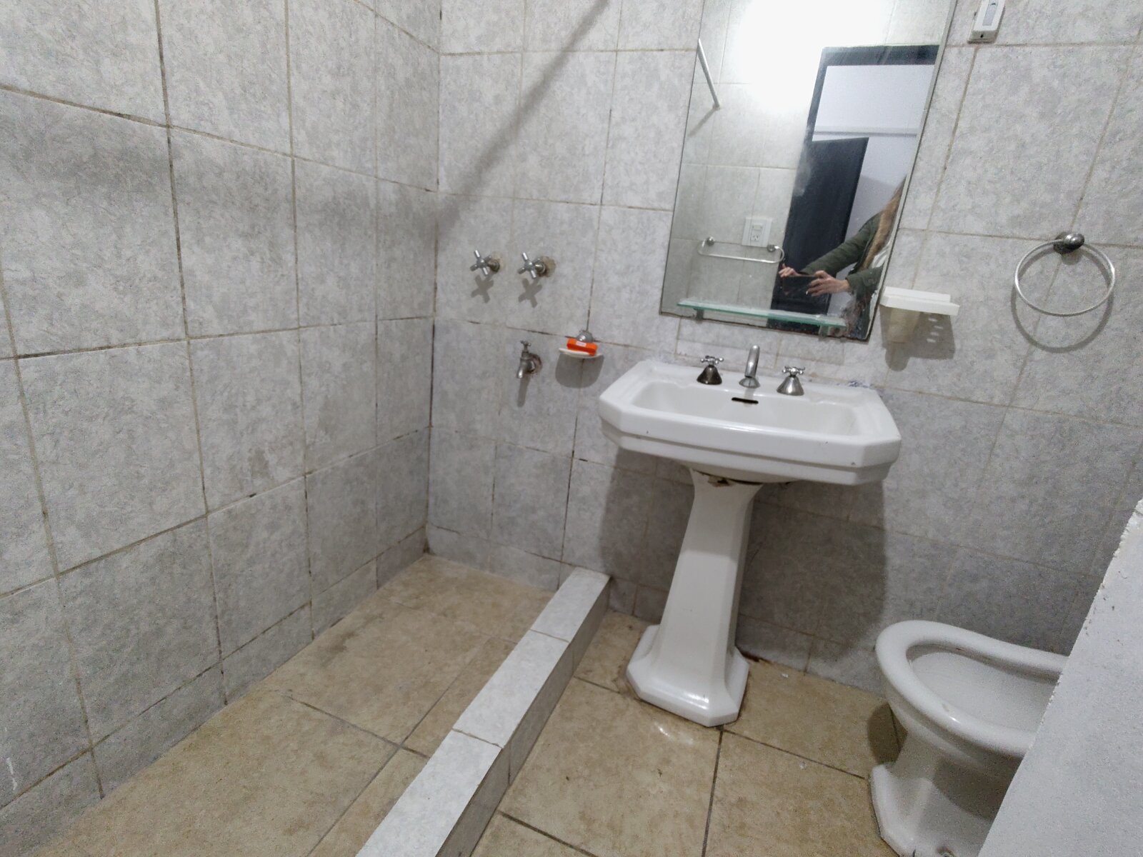 Alquiler PH 3 Amb con patio Villa Luzuriaga - 7