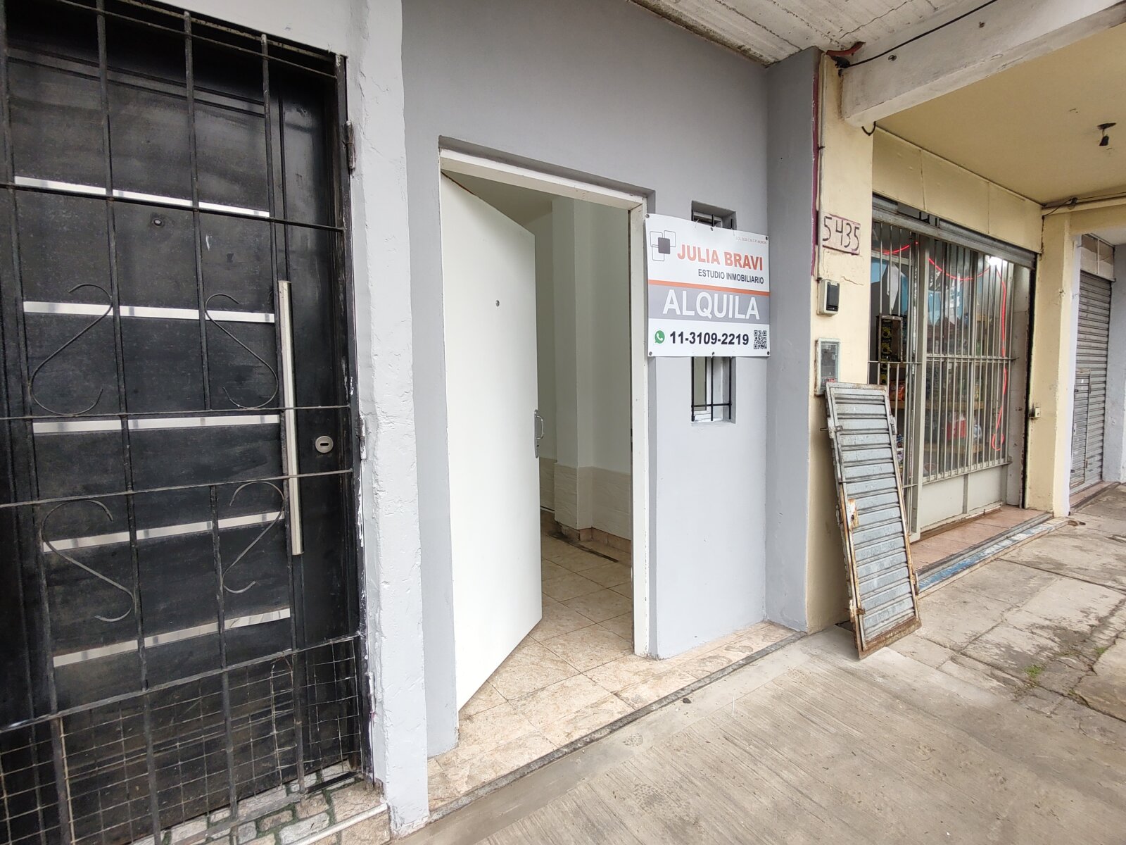Alquiler PH 3 Amb con patio Villa Luzuriaga - 23