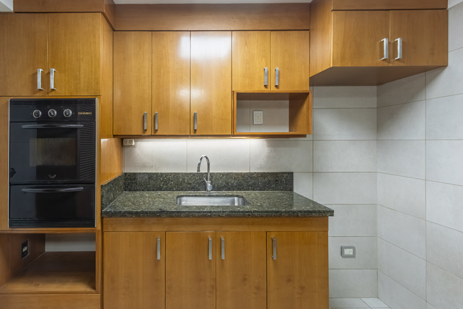 Venta - Cuatro ambientes mas dependencia - Balcon terraza - 14