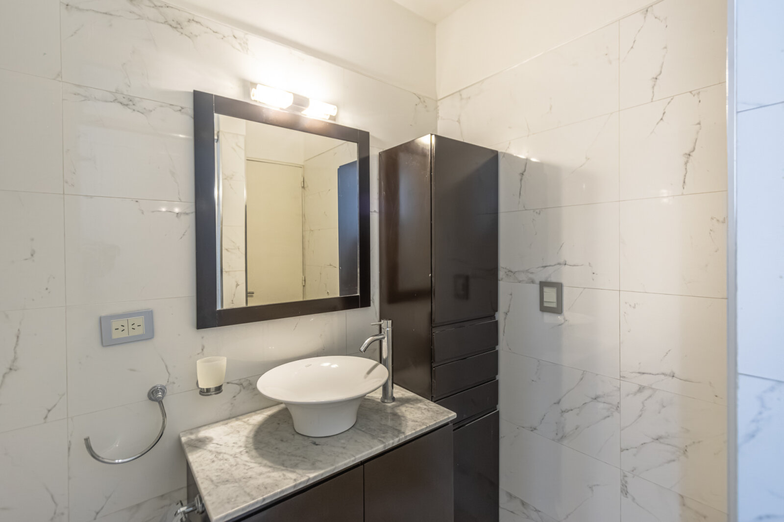 Venta - Cuatro ambientes mas dependencia - Balcon terraza - 21