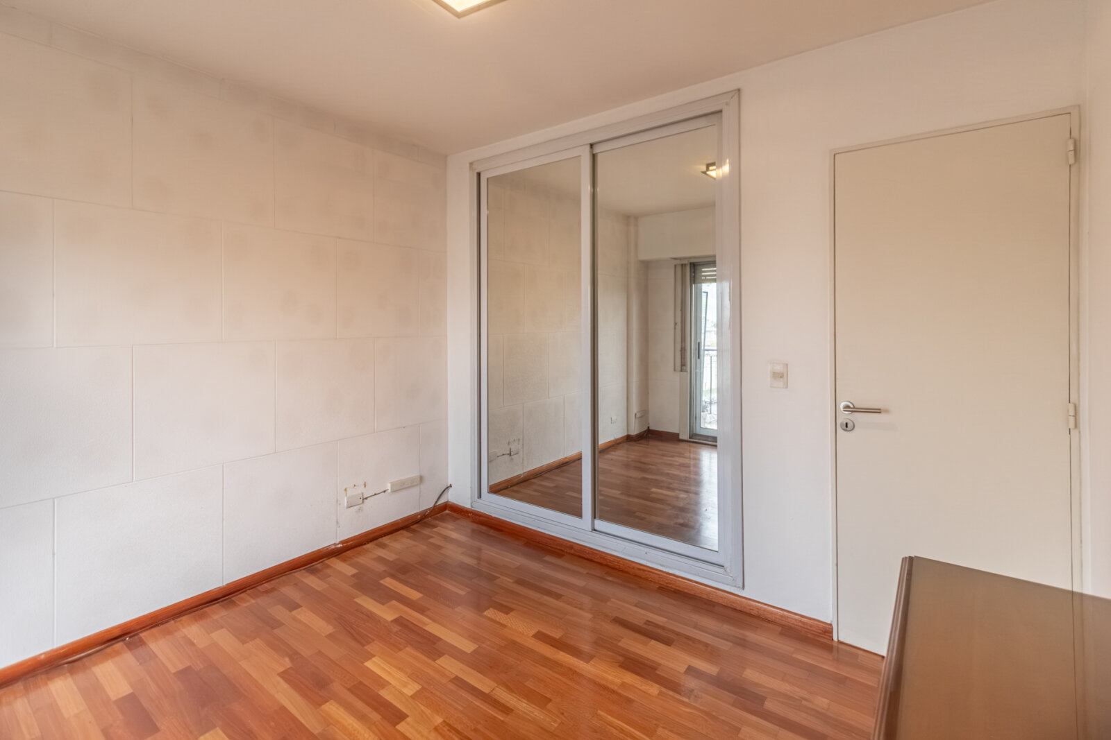 Venta - Cuatro ambientes mas dependencia - Balcon terraza - 19