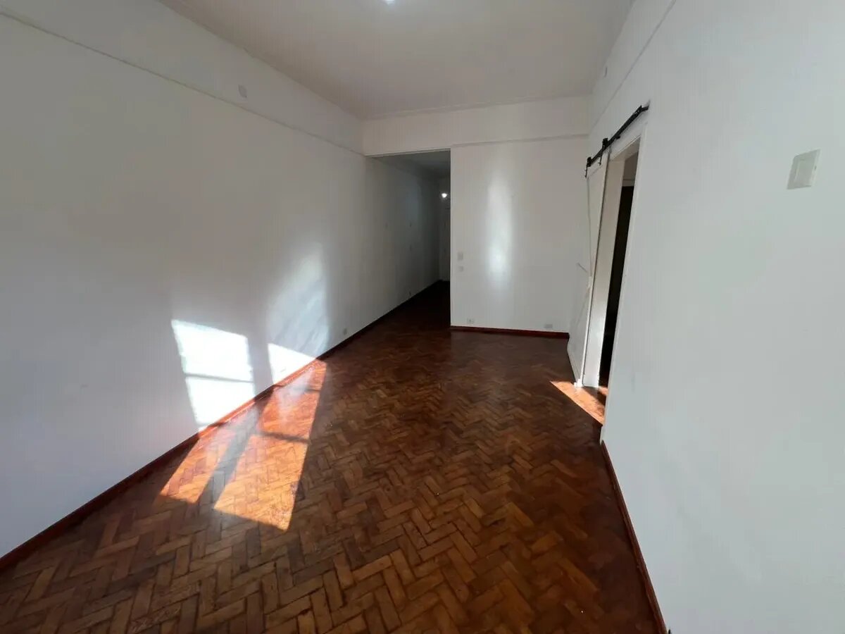 Montevideo y Av Santa Fe - Lindisimo 2 Dormitorio reciclado - 13