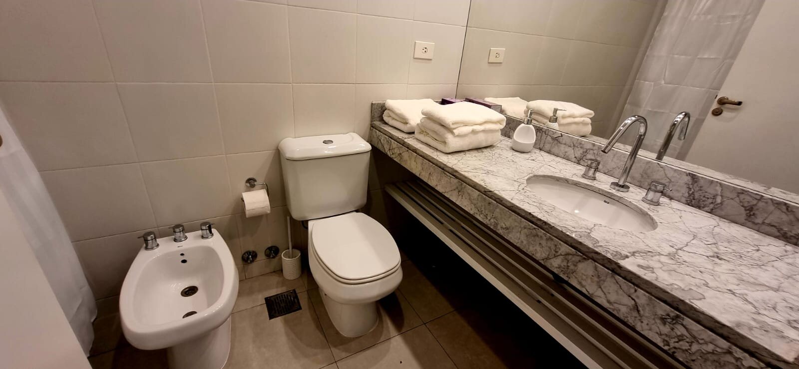 Palermo, Güemes 3300, 3 amb, 90m2, u$s 3,000 TODO INCLUÍDO CON COCHERA. 20-10-26 - 13