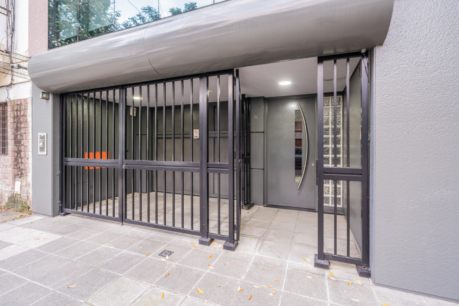 Edificio 20 años- 4 Pisos - Mixtura B3 - V. Ortúzar - 28