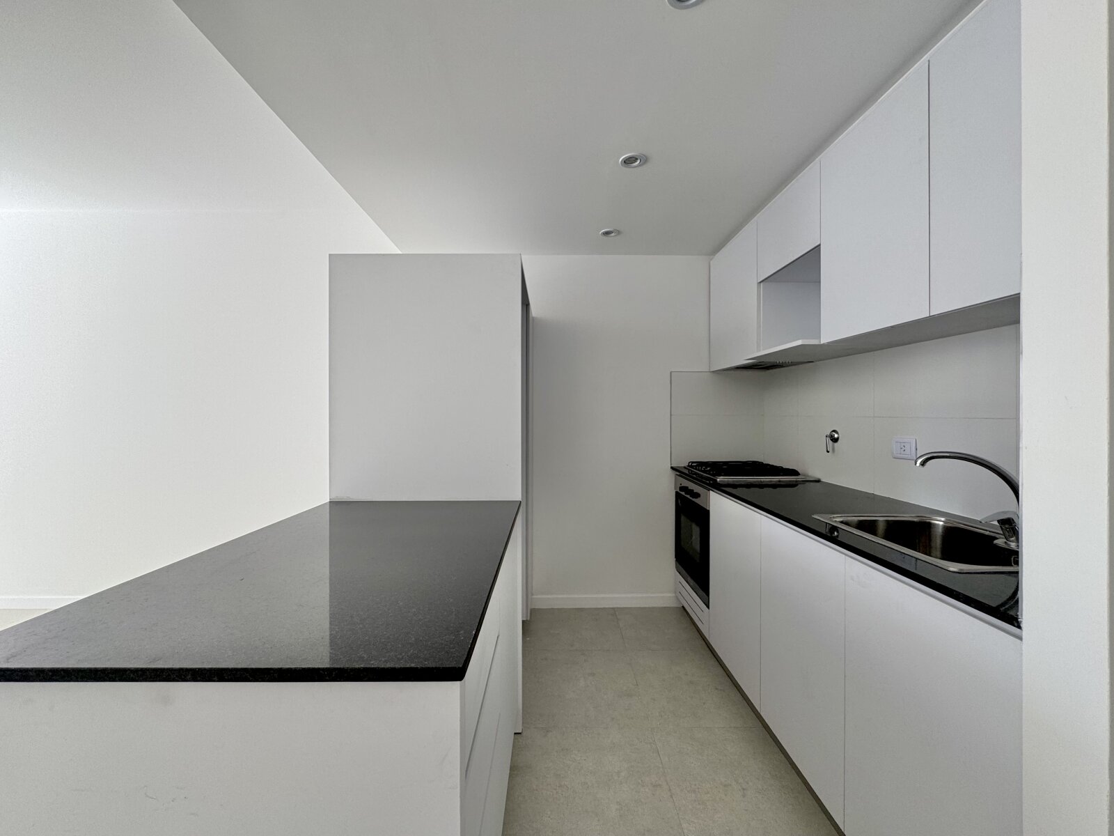 VENTA. Departamento 2 dormitorios. 2 baños. Amenities. quincho - 18