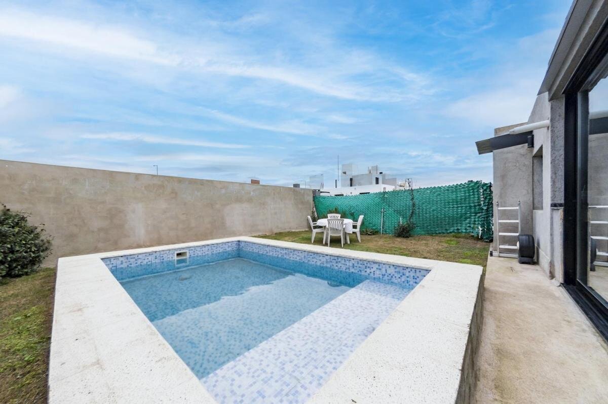 VENTA CASA 2 DORMITORIOS CON PILETA EN DOCTA ETAPA 2 - Imagen 29