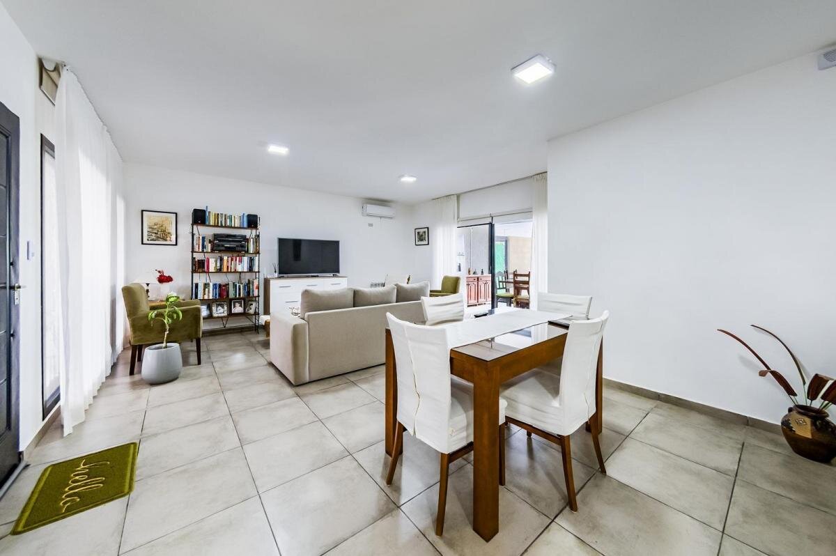 VENTA CASA 2 DORMITORIOS CON PILETA EN DOCTA ETAPA 2 - Imagen 8