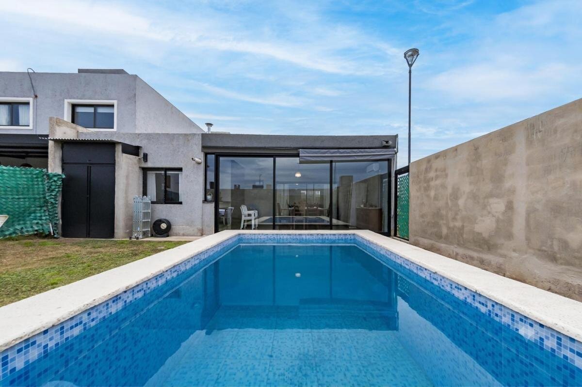 VENTA CASA 2 DORMITORIOS CON PILETA EN DOCTA ETAPA 2 - Imagen 27