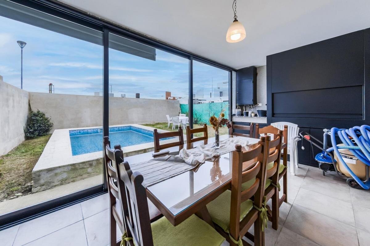VENTA CASA 2 DORMITORIOS CON PILETA EN DOCTA ETAPA 2 - Imagen 24