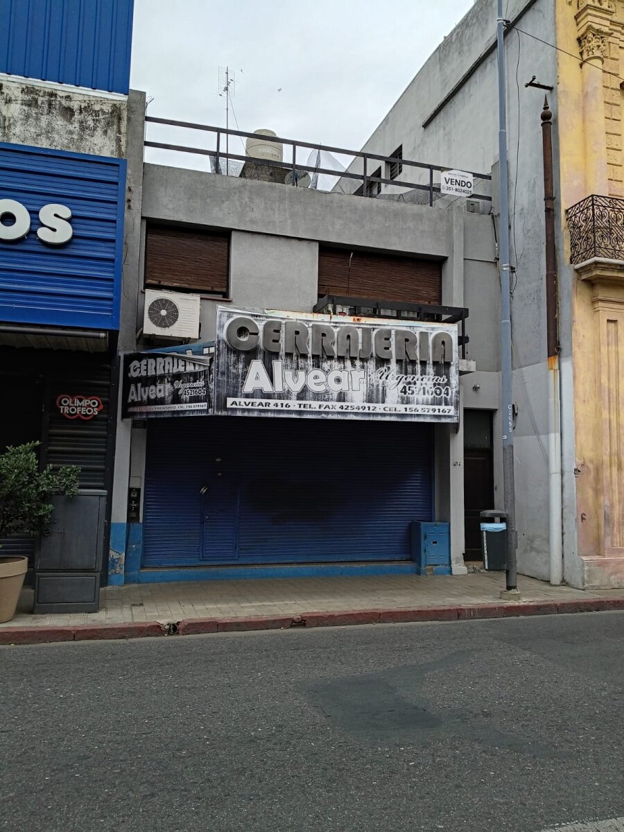 VENDO DPTO 3 D  + SALON COMERCIAL