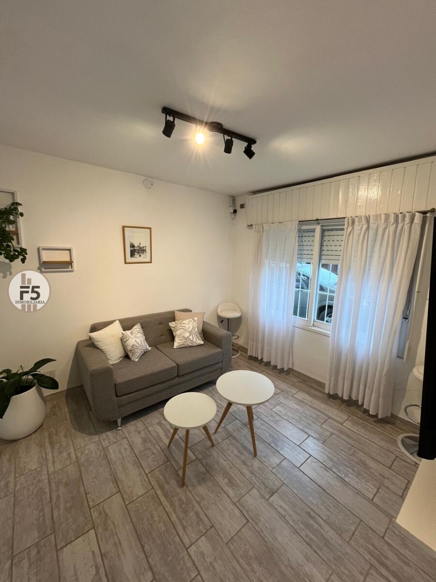 Venta de Casa amoblada en el centro de Rio Ceballos - Imagen 3