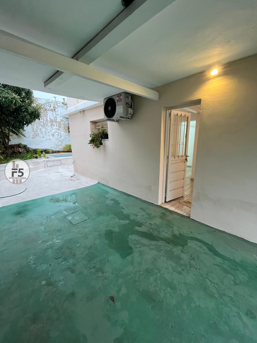 Venta de Casa amoblada en el centro de Rio Ceballos - Imagen 2