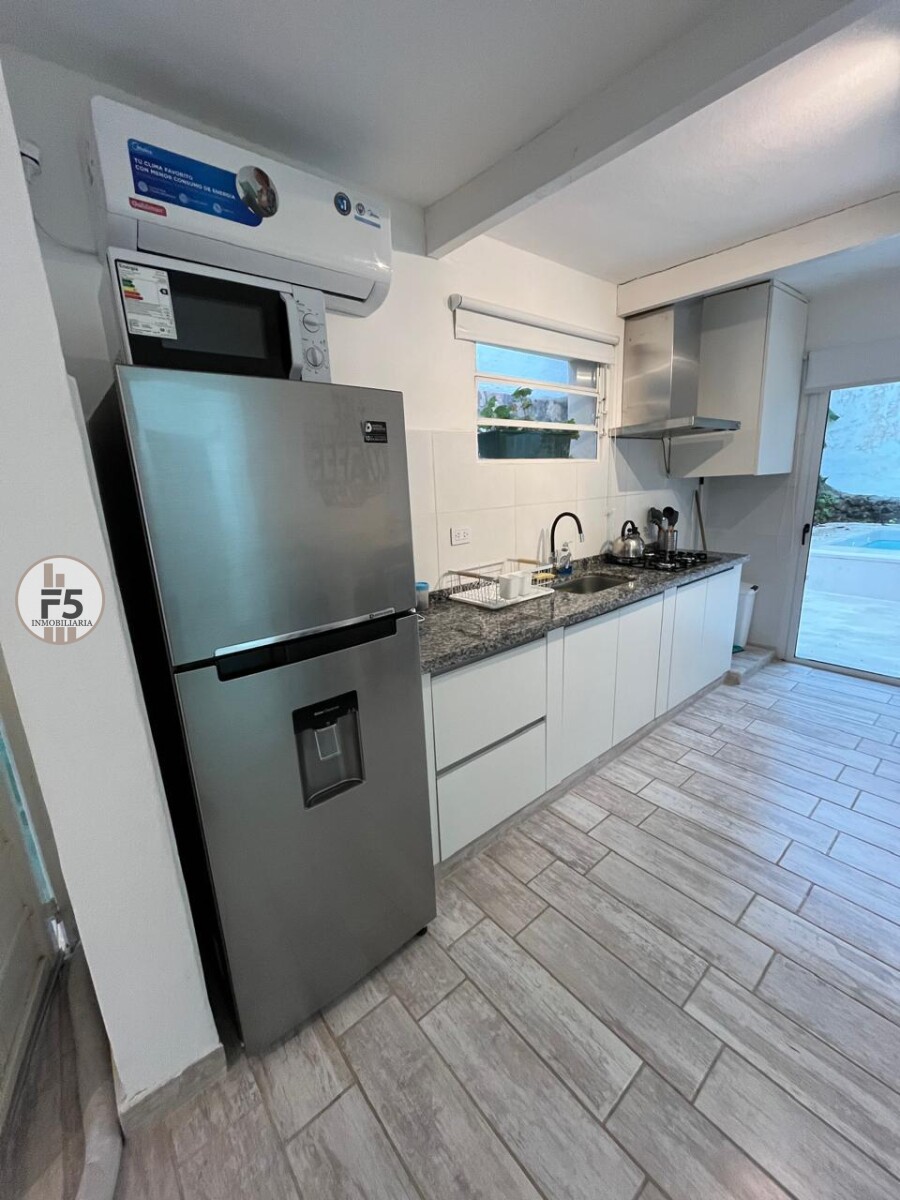 Venta de Casa amoblada en el centro de Rio Ceballos - Imagen 6