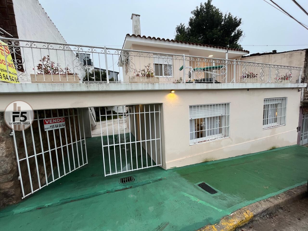 Venta de Casa amoblada en el centro de Rio Ceballos
