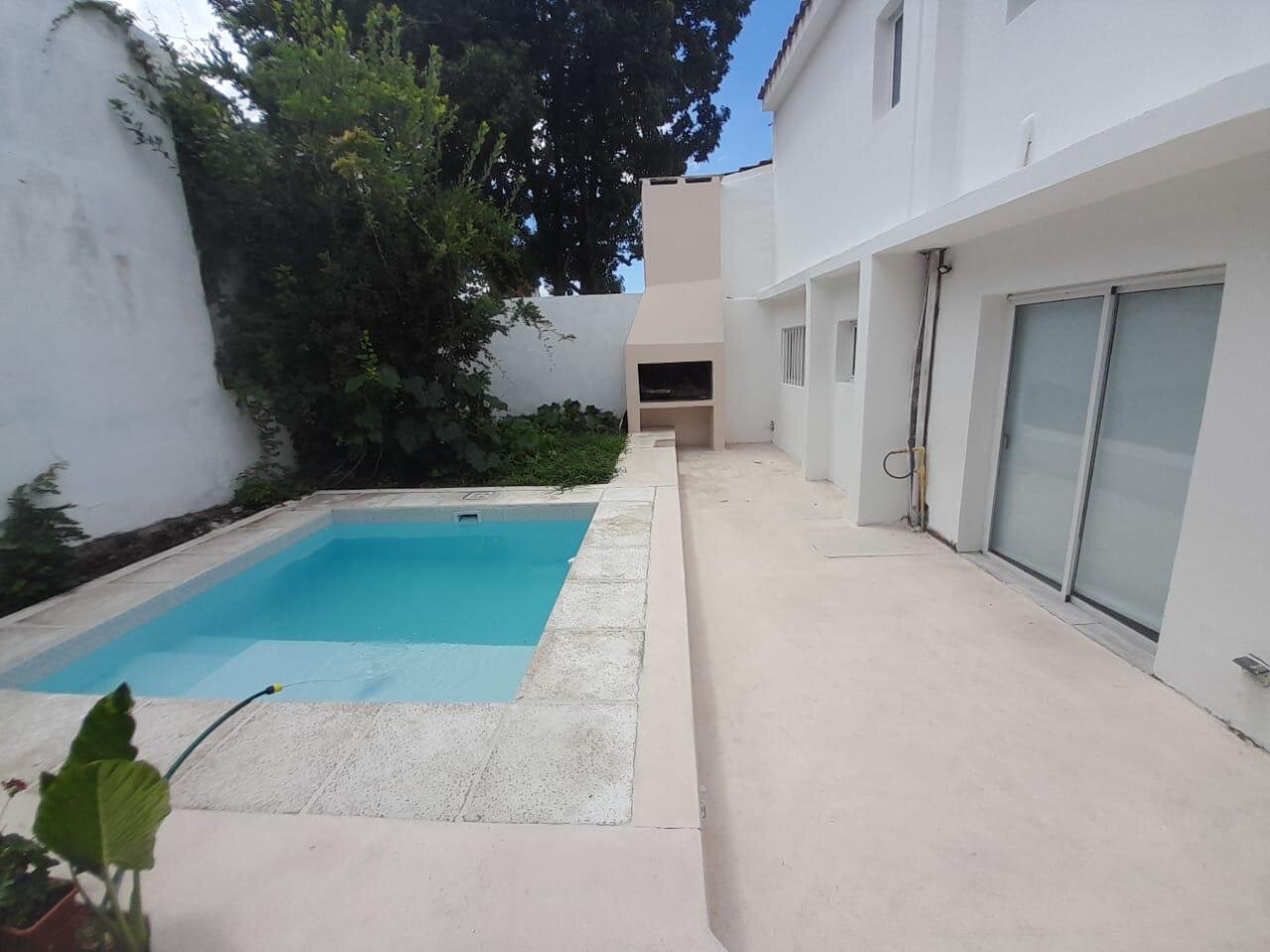 Venta de Casa amoblada en el centro de Rio Ceballos - 13