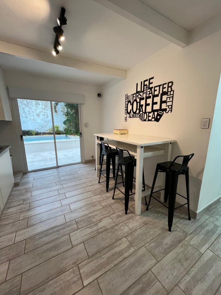 Venta de Casa amoblada en el centro de Rio Ceballos - 5