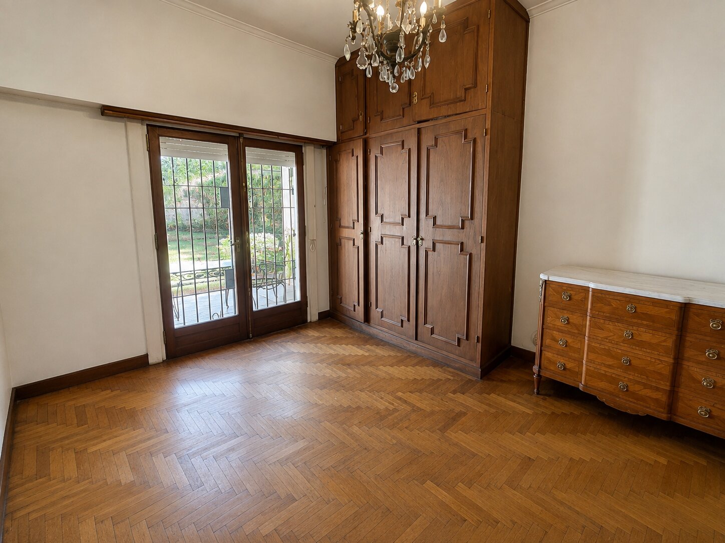 Casa estilo chalet clasico Barrio Stella Maris - 11