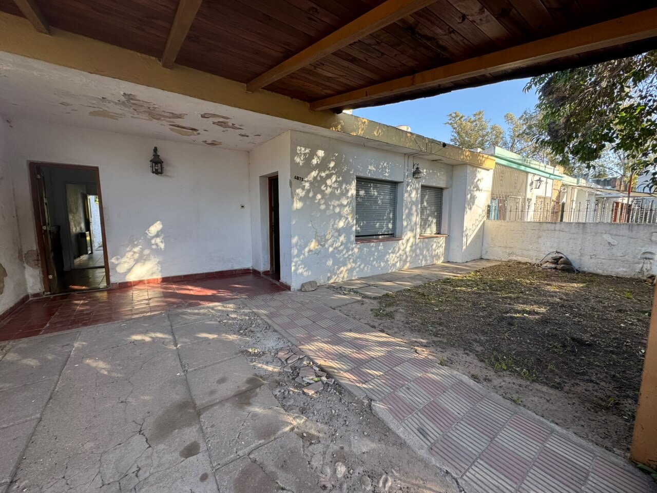 VENDO CASA EN PARQUE LICEO - Imagen 4