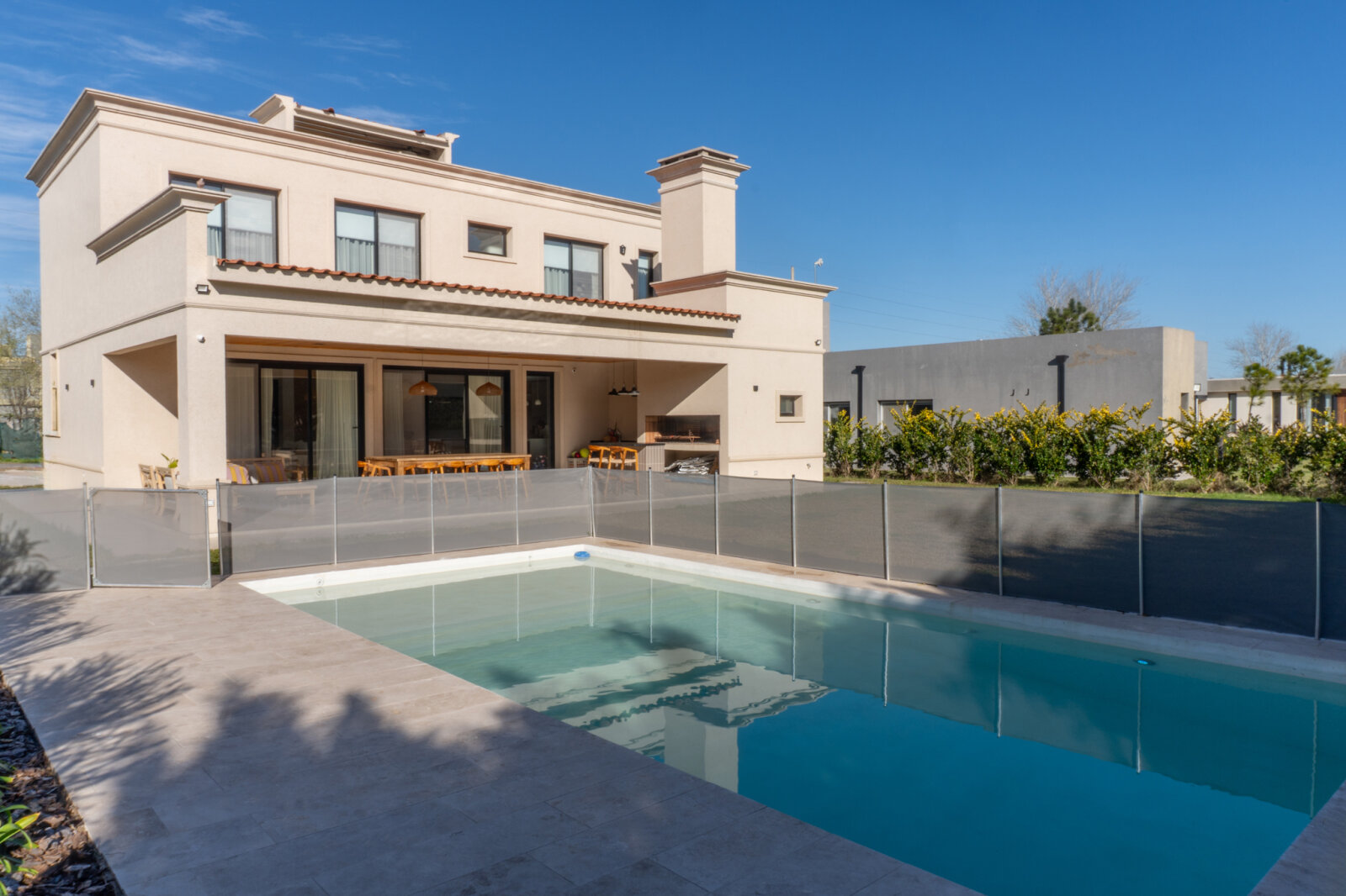 Casa de 3 dormitorios moderna en PUERTO ROLDÁN - 20