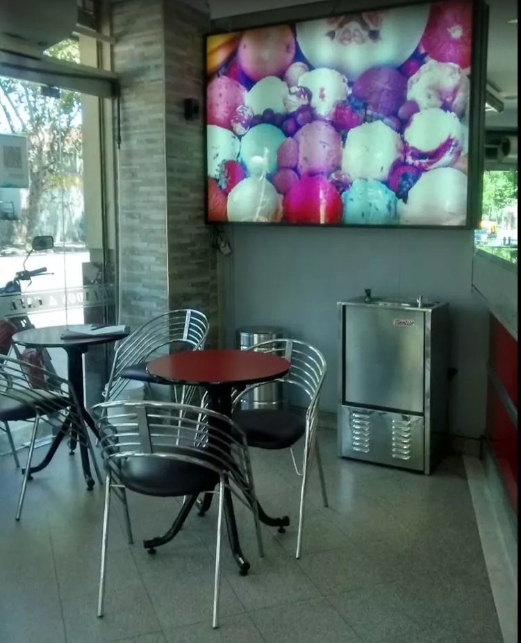 Local en alquiler en importante esquina en Floresta! - 3