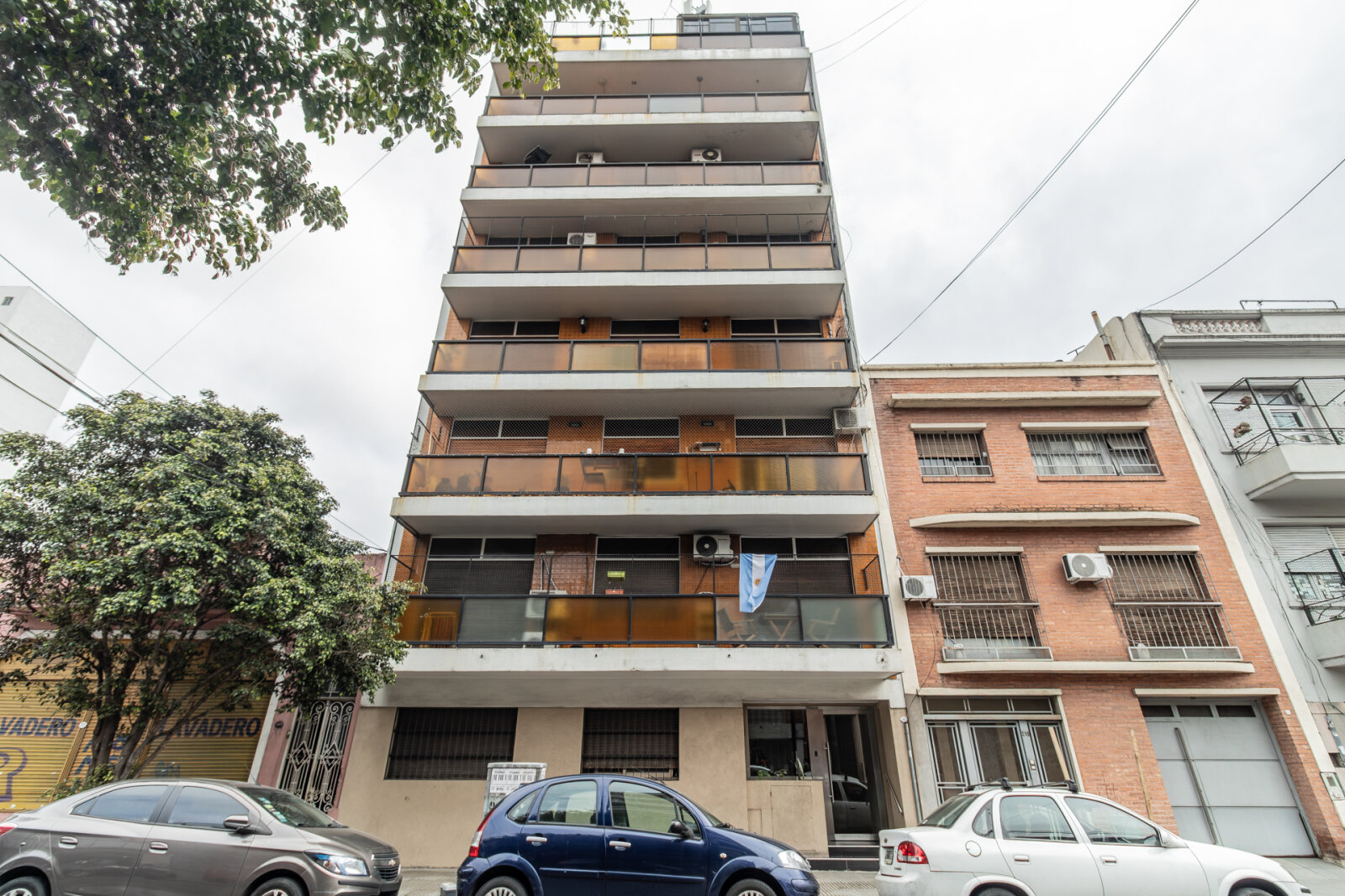 3 ambientes. Impecable. Frente. Luminoso - 50