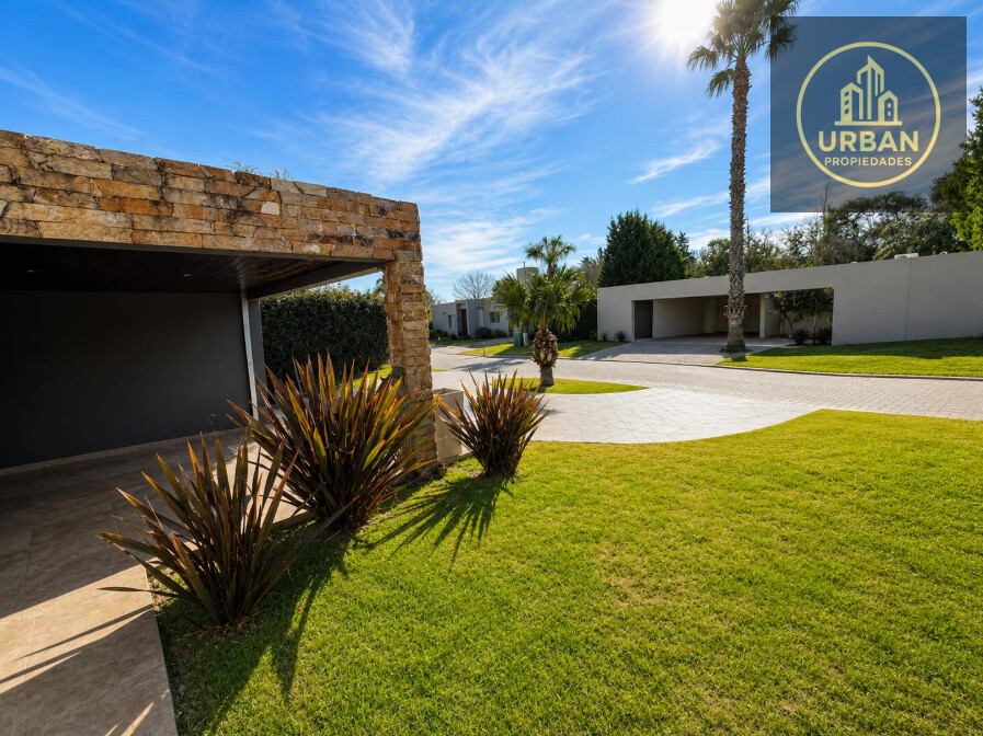 Venta Casa Miraflores, Funes — foto 4