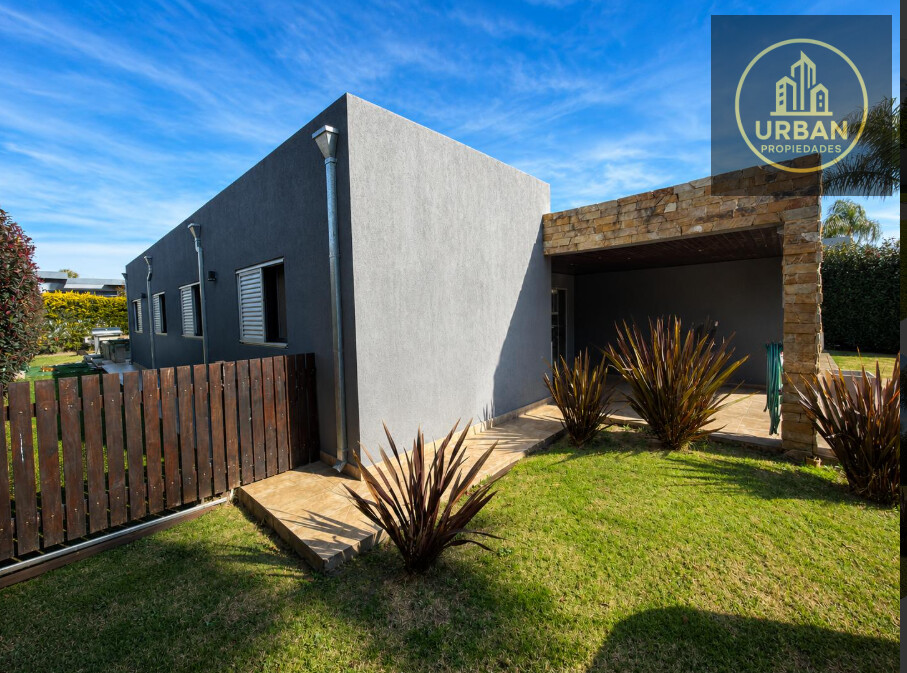 Venta Casa Miraflores, Funes — foto 3