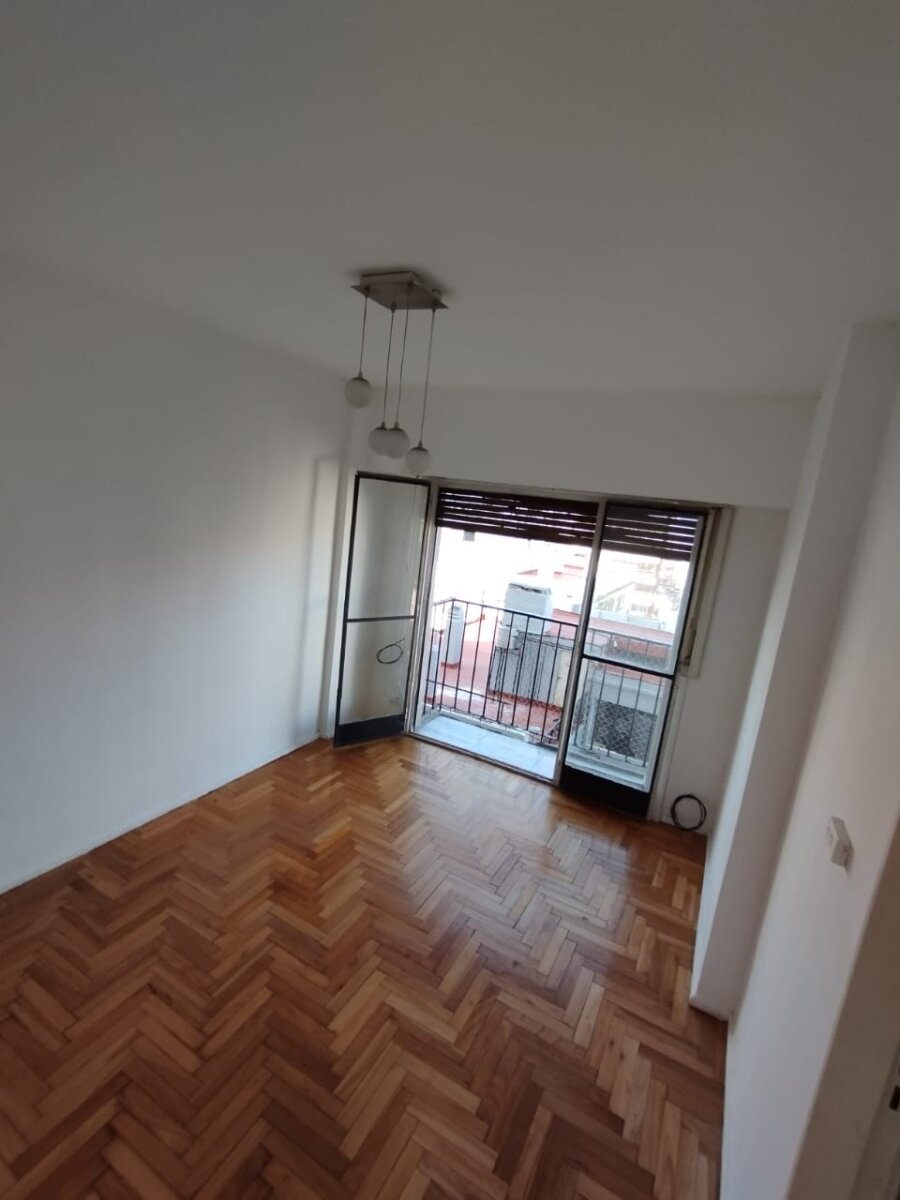 BELGRANO - UB - Zabala 1739 - 2 amb c/balcón - $820.000 - Exp $238K - 6