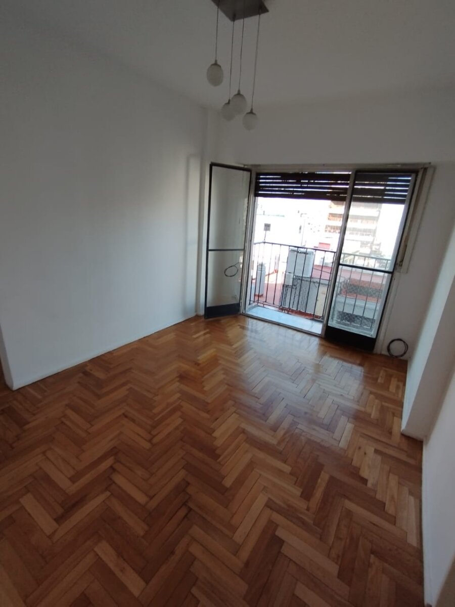 BELGRANO - UB - Zabala 1739 - 2 amb c/balcón - $820.000 - Exp $238K - 5