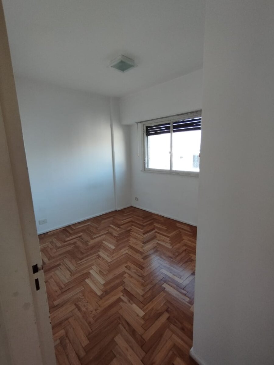 BELGRANO - UB - Zabala 1739 - 2 amb c/balcón - $820.000 - Exp $238K - 21