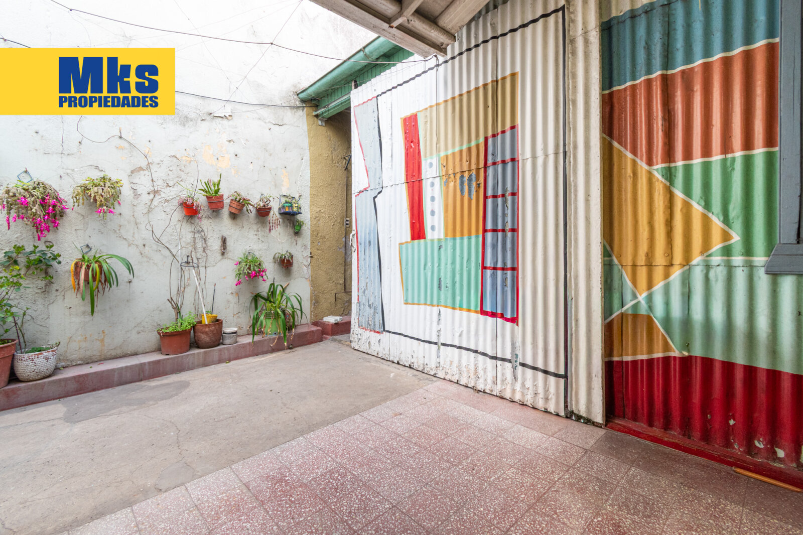 Venta. Casa Lote propio. 3 ambientes. Terraza, galpon y cochera. Valentin Alsina. - 17