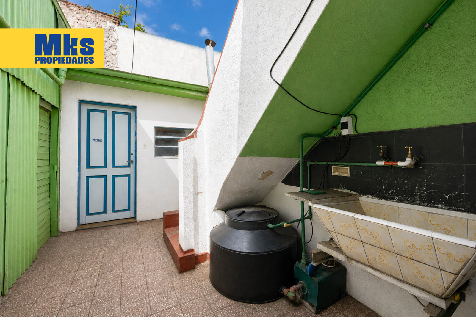 Venta. Casa Lote propio. 3 ambientes. Terraza, galpon y cochera. Valentin Alsina. - 19