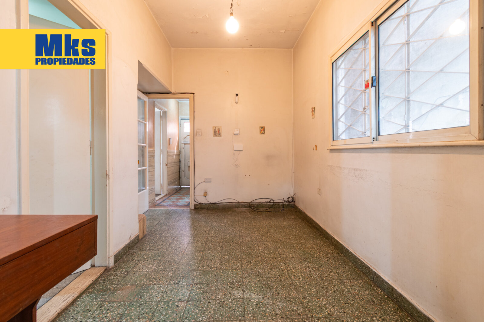 Venta. Casa Lote propio. 3 ambientes. Terraza, galpon y cochera. Valentin Alsina. - 7