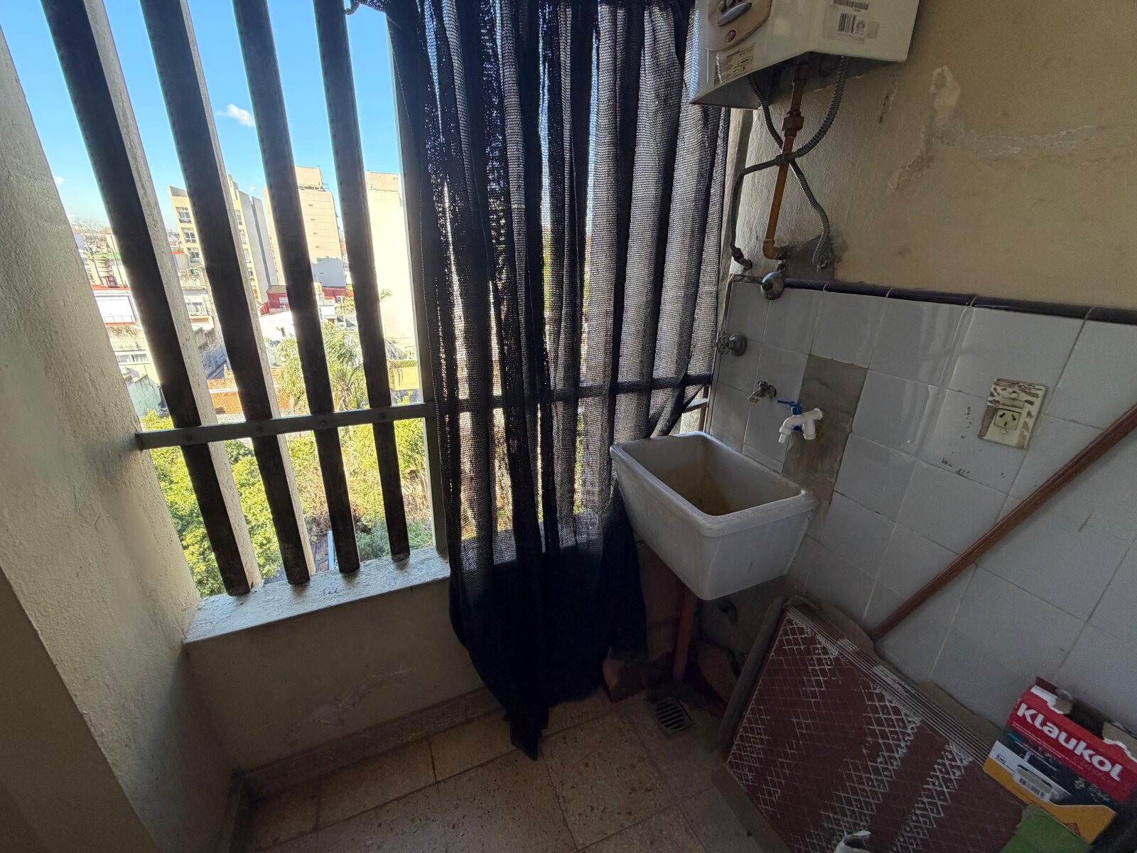 Departamento de 2 ambientes con balcón - 10
