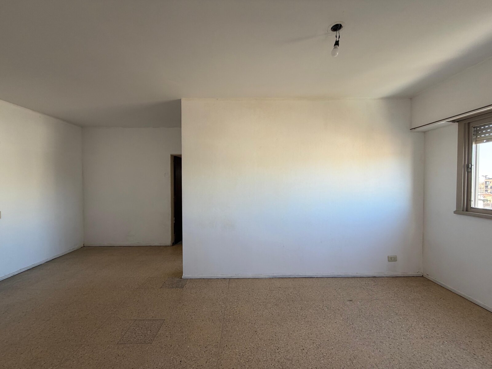 Departamento de 2 ambientes con balcón - 15