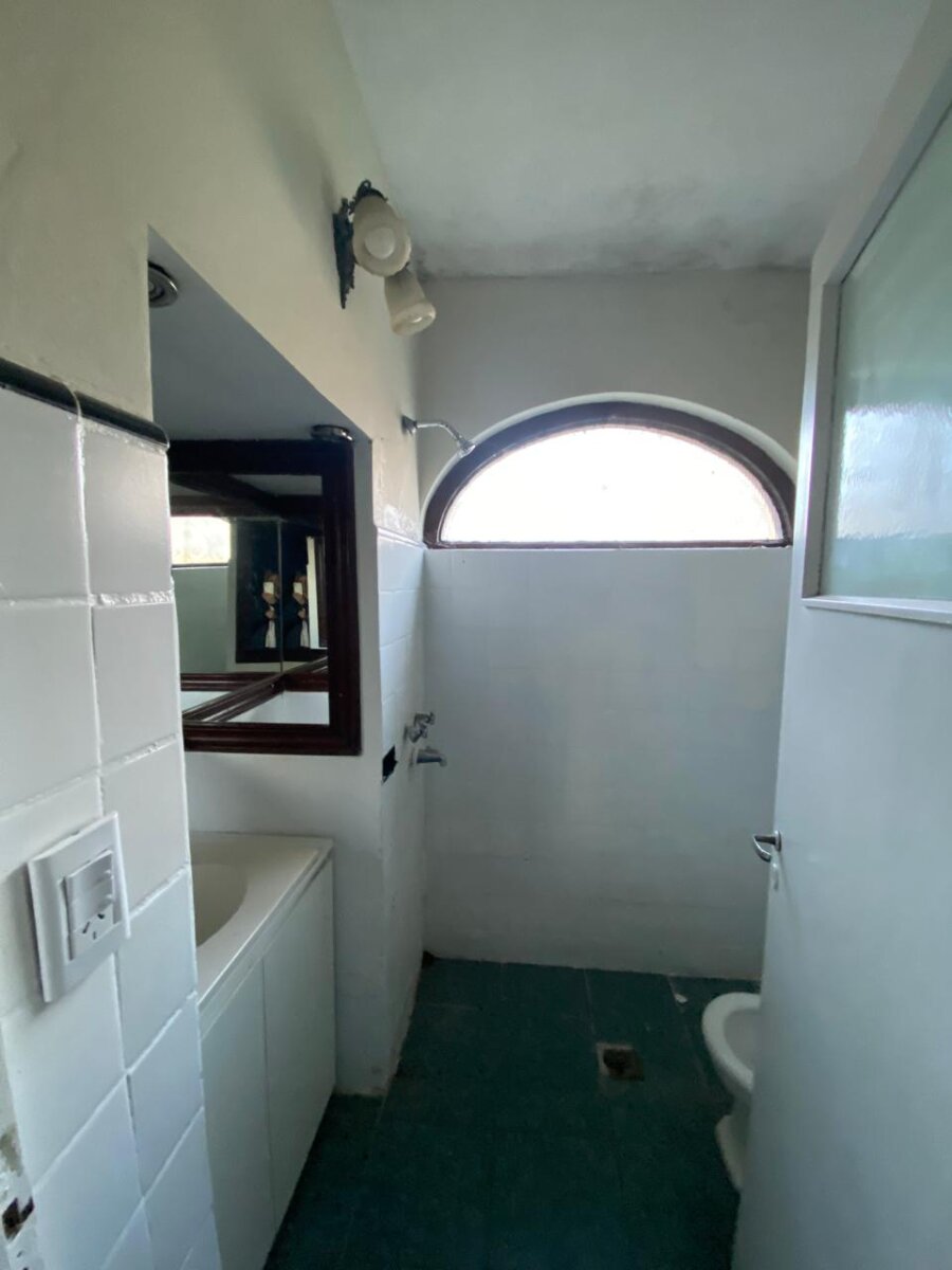 Casa a reciclar con ubicación comercial sobre ruta 91 Villa La Ribera - 8