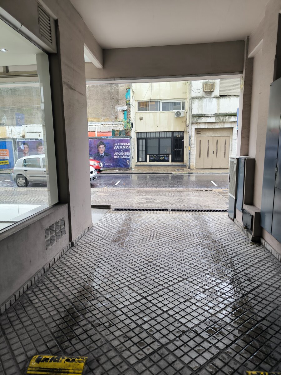 VENTA COCHERA BUENOS AIRES 1079 — foto 10